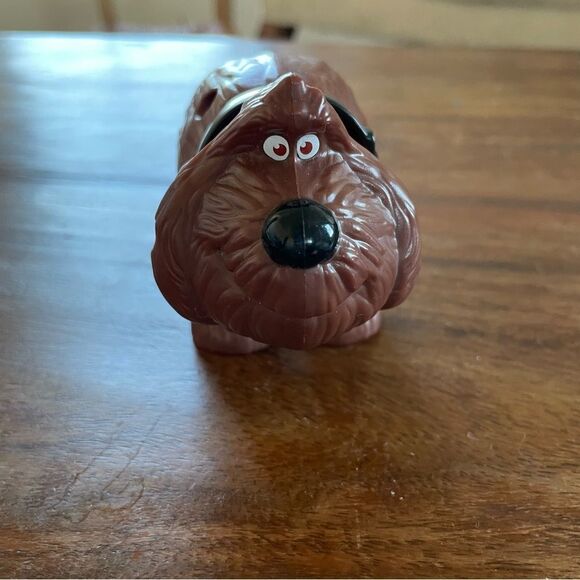 McDonald’s Europe The Secret Life of Pets - DUKE Collectible Bobble Head Dog - Picture 2 of 9